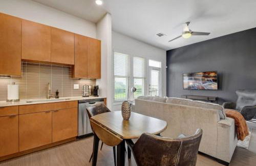 Spacious Studio Close to Riverwalk Free Parking - Foto 17