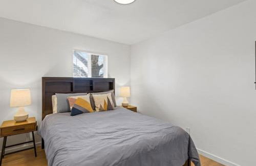 Mountain Views, Close to Attractions, Upper Unit - Foto 14