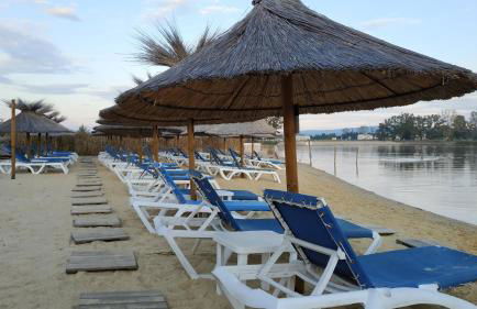 Beau studio Monteux, balcon vue Lac, près de Spirou Provence - Photo 42