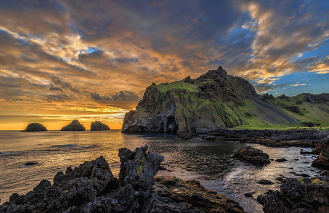 Pier Apartments - Photo 17