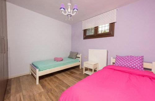 The Olive Home - Photo 26