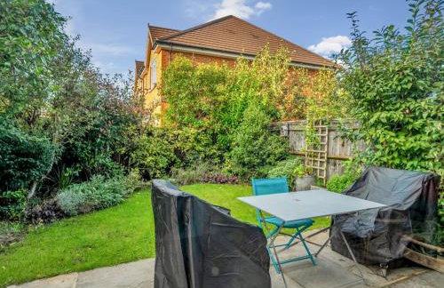 Spacious Family Oasis Explore with Ease - Pass the Keys - Photo 22