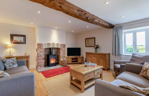 3 Bed in Burton Bradstock oc-s30572 - Photo 3