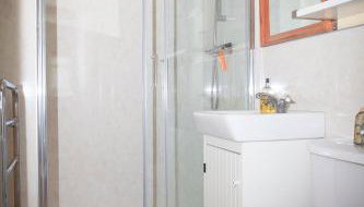 Lowerbourne House Studio - Foto 5, Shower
