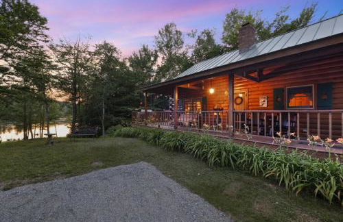 Lakefront Log Cabin on 2 acres - Photo 10