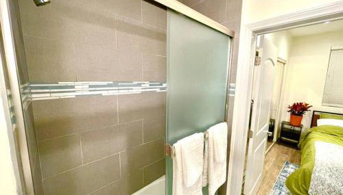 FuLLy LoAdeD ReSerVaTioN 3bed 2ba w Parking - Foto 4