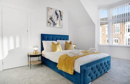 Spacious & Modern Oasis, 4-Bed House, Sleeps 7 - Foto 29