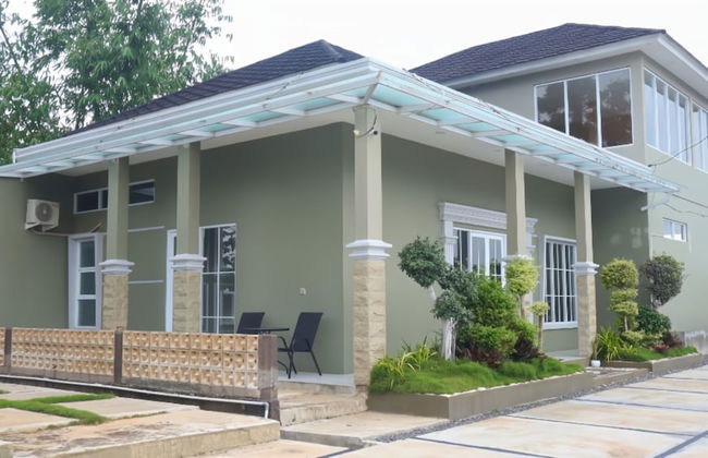 DeBali Villa Countryside by Simply Homy - Photo 1