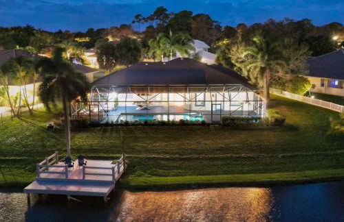 Stunning House with Beautiful Lake View - Foto 70