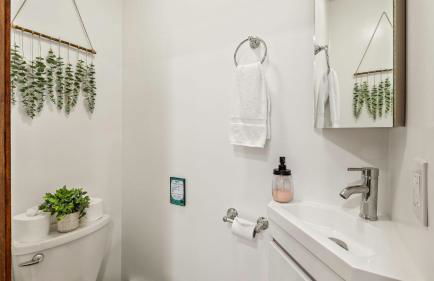 The Bear's Den by Avantstay Prime Location, Renovated w/ Movie & Game Room - Foto 28