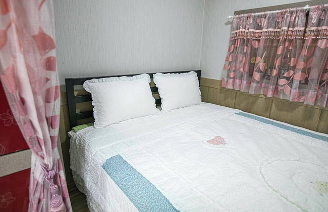 Jirisan 1 Night 2 Days Pension - Foto 14