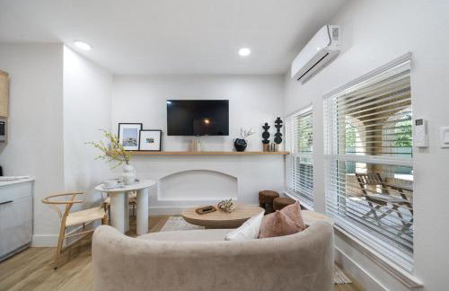 Mediterranean Villa #1 at East Downtown - Foto 3