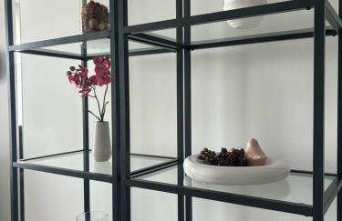 Towarowa Flowers Apartment, free parking, air-conditioning, self check-in 24h - Photo 16