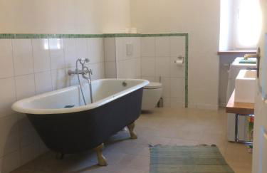 Ferienwohnungen im SCHUL & RATHHAUS Obervolkach - Foto 17