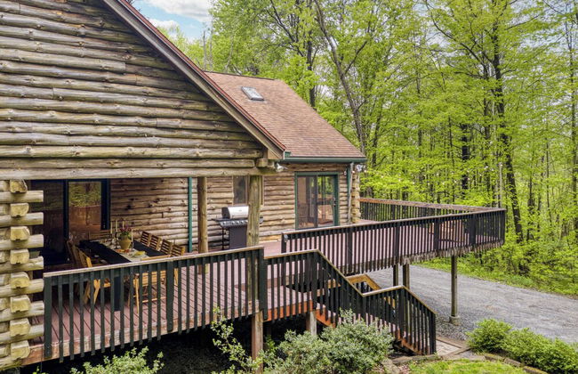 Half Moon by Avantstay 4BR Cabin w/ Large Deck & Yard w/ Patio & Outdoor Dining - Foto 32