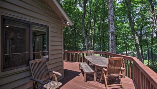 Bright Wintergreen Resort Home Deck and Grill! - Foto 3