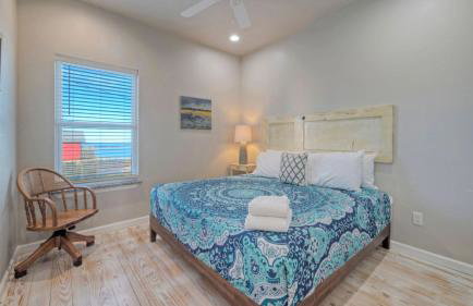 2 Homes, Sleeps 16, Shared Pool+boat Dock Laguna Village Serenity by Avantstay - Foto 41