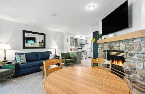 Relaxing Busy Bee C-7 by Simple Life Rentals - Foto 45