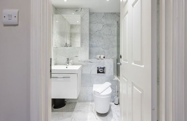 Stunning 2 Bed-hosted by Sweetstay - Foto 14