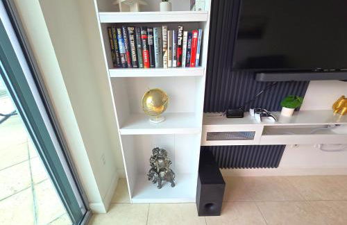 Luxury 2BR in Downtown Fort Myers Pool & Terrace - Foto 17