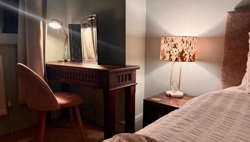 The Rose- Grd Floor, 2-5 Beds, SmartTV, Uni, Tram, M250 Fibre - Foto 4