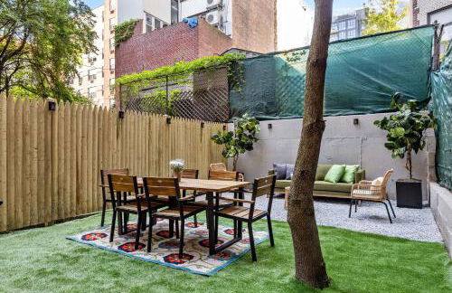 Brownstone 2 Bed with Private Backyard near Subway - Foto 16