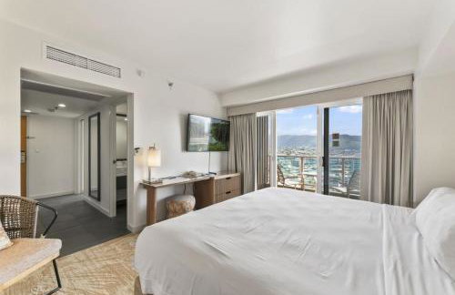 Ala Moana Hotel 2026 near beach King bed - Foto 42