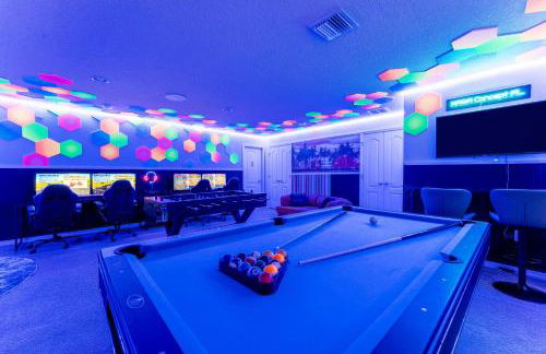 Luxury 8BR Villa with Pool, Spa, Theater & Game Room near Disney - Foto 53