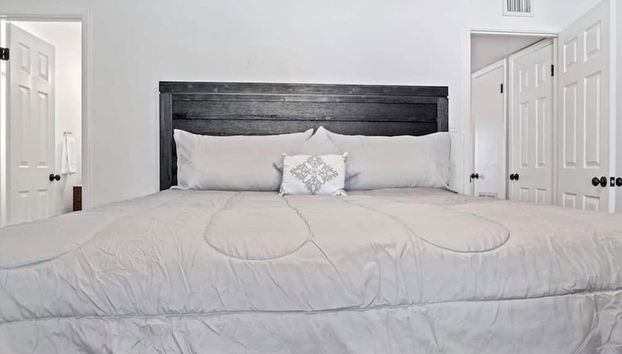 Relaxing Arcadia Getaway w/ Pool and Game Room - Foto 4, Habitación