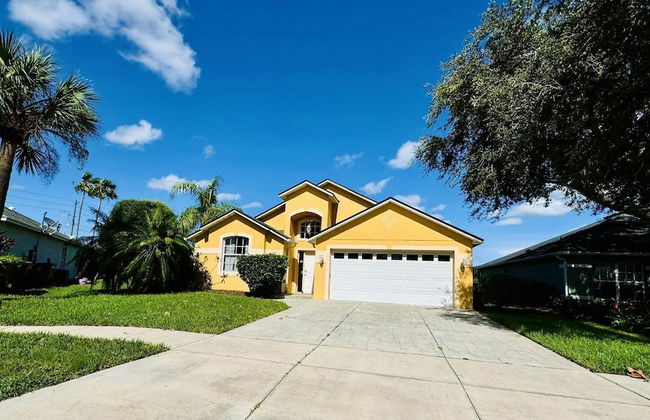 4/3 Vacation Home With Private Pool Located at Formosa Gardens!! - Foto 24