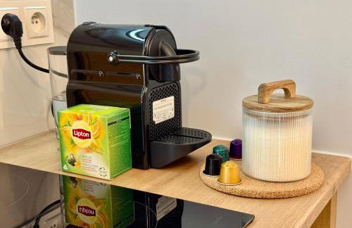 MODERN VILLA & PRIVATE GARDEN in Warsaw - Fully Renovated 2025 - Foto 21