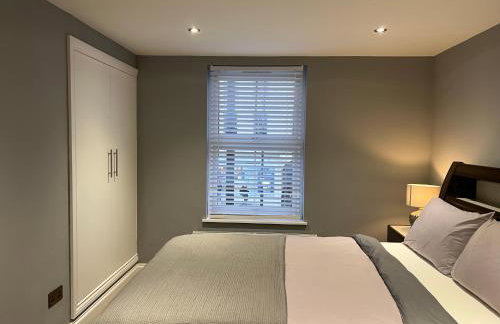 Lovely 1 bedroom flat High Barnet 3 mins away - Photo 3