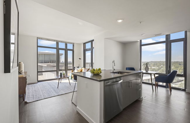 Placemakr Marymount Ballston - Photo 26