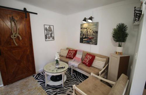 Apartments Coli-Apartman DORA - Photo 32