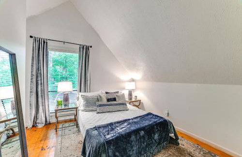 Lovely Gilbertsville Cabin with Patio, 4 Mi to Water - Foto 19