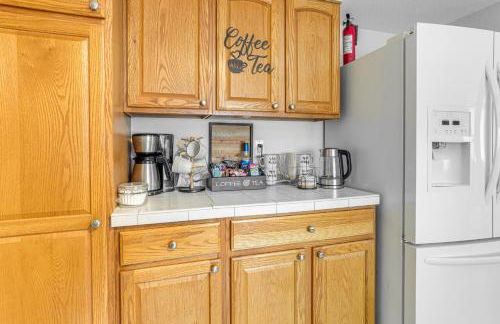 Pet-Friendly Retreat with Fenced Yard in Denver - Foto 11