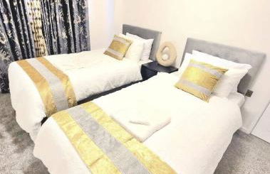 Spacious 3BR Home Hornchurch | Parking | Sleeps 5 - Foto 5