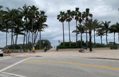 Dream Studio on the Beach - Photo 22