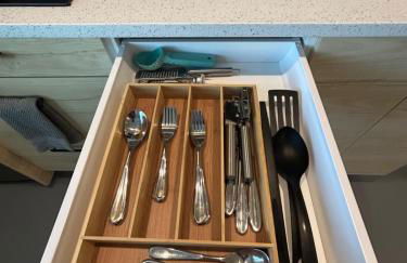 Window to Paris Studio on Lake Conroe - Foto 15