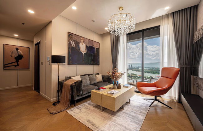 The Lumiere Luxury Citypoint ANGIA - Foto 1