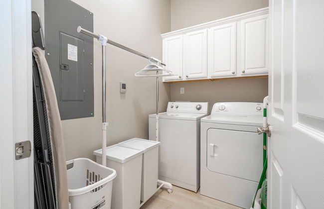 7516 Luxury Home 5BD Perfect for Your Family - Foto 25