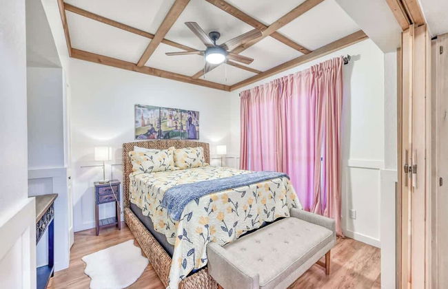 Luxurious Riverfront Condo Just 1 Blk to Schlitterbahn! - Foto 8