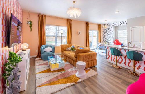 Near Airport, 3BR, Stock Tank Pool, Mini-Golf, Game Rm - Foto 32