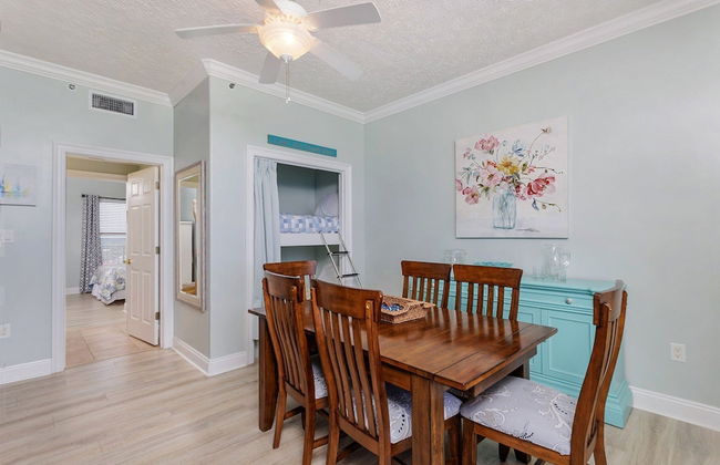 Wondrous Oceanfront Condo with Free Poolside WiFi - Unit 1105 by RedAwning - Foto 19