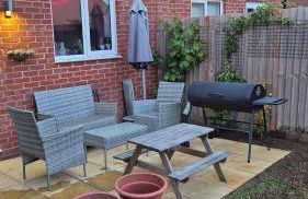 The Aylesbury Home Retreat - 3 Bed Home with Garden & Free Parking - 2 Bedrooms - Foto 11