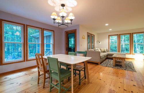 The Sanctuary - Halfway point between South Haven and Saugatuck - Walking distance to Lake Michigan - Foto 6