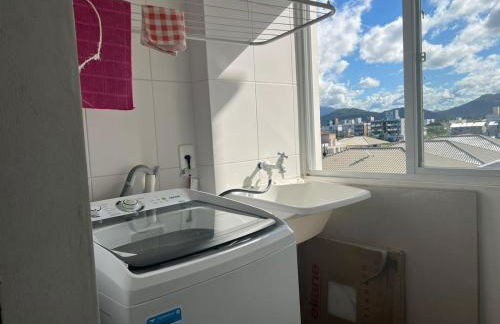 Lindo apartamento completo e com garagem coberta - Foto 15