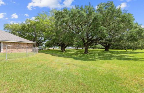 Cajun Stays Cozy 3BR Ranch Near Lafayette with WiFi and Parking - Foto 37
