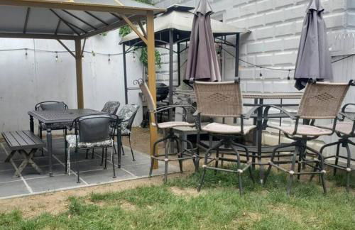 Revamped 3BR Apt with Easy Check-In Family-Friendly - Foto 30