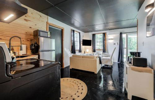 Retro Meets Modern Two Houses Sleeps 16 - Foto 7